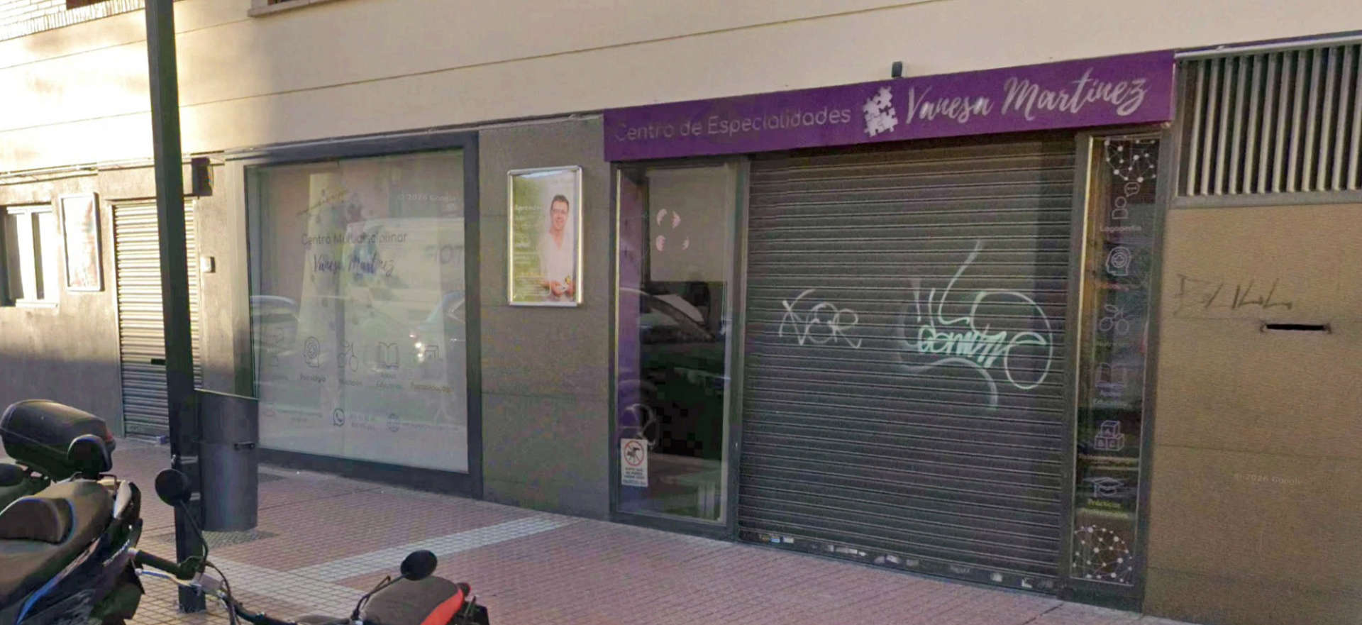 Centro de Especialidades Vanesa Martínez Fachada